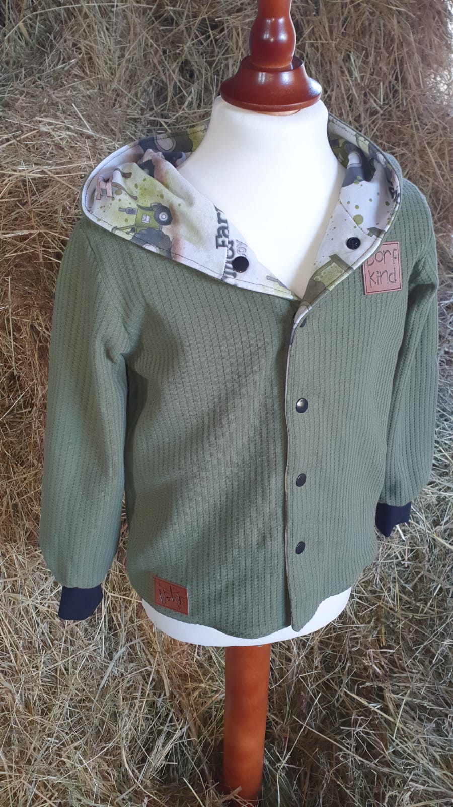 Tanelo Traktor grün Dauervorbestellung