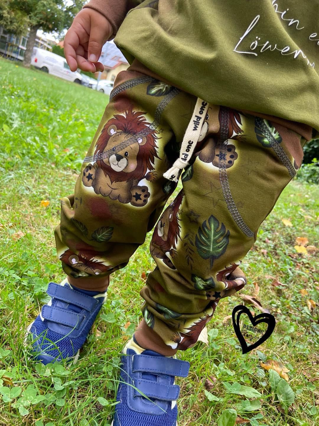 Tanelo Löwebub Panel 75x160cm Vorbestellung