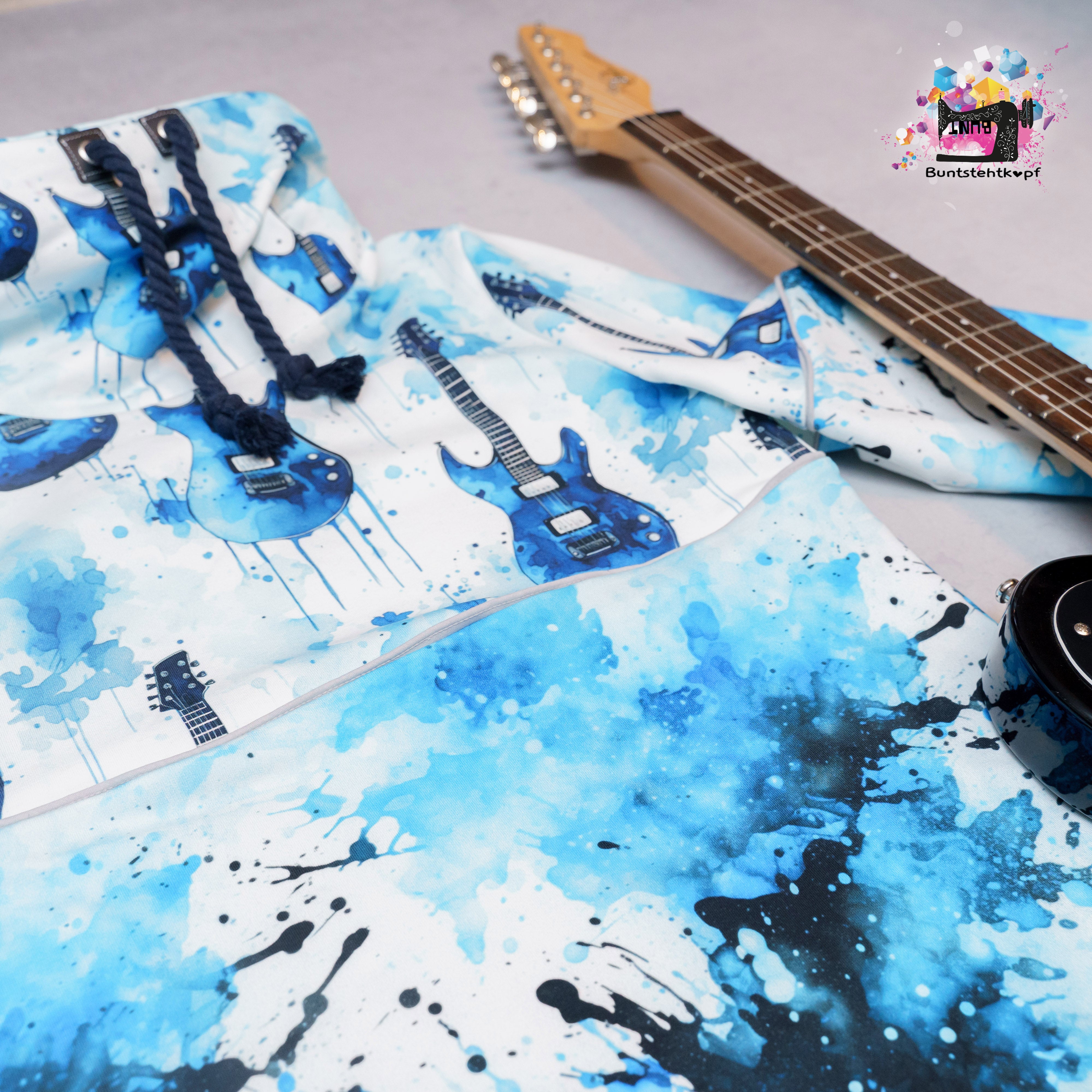 Blau, schwarz Alkohol Kombi Dauervorbestellung