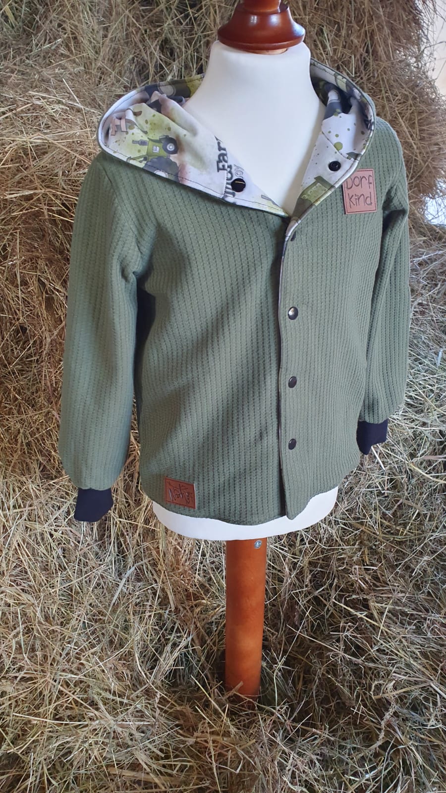 Tanelo Traktor grün Dauervorbestellung