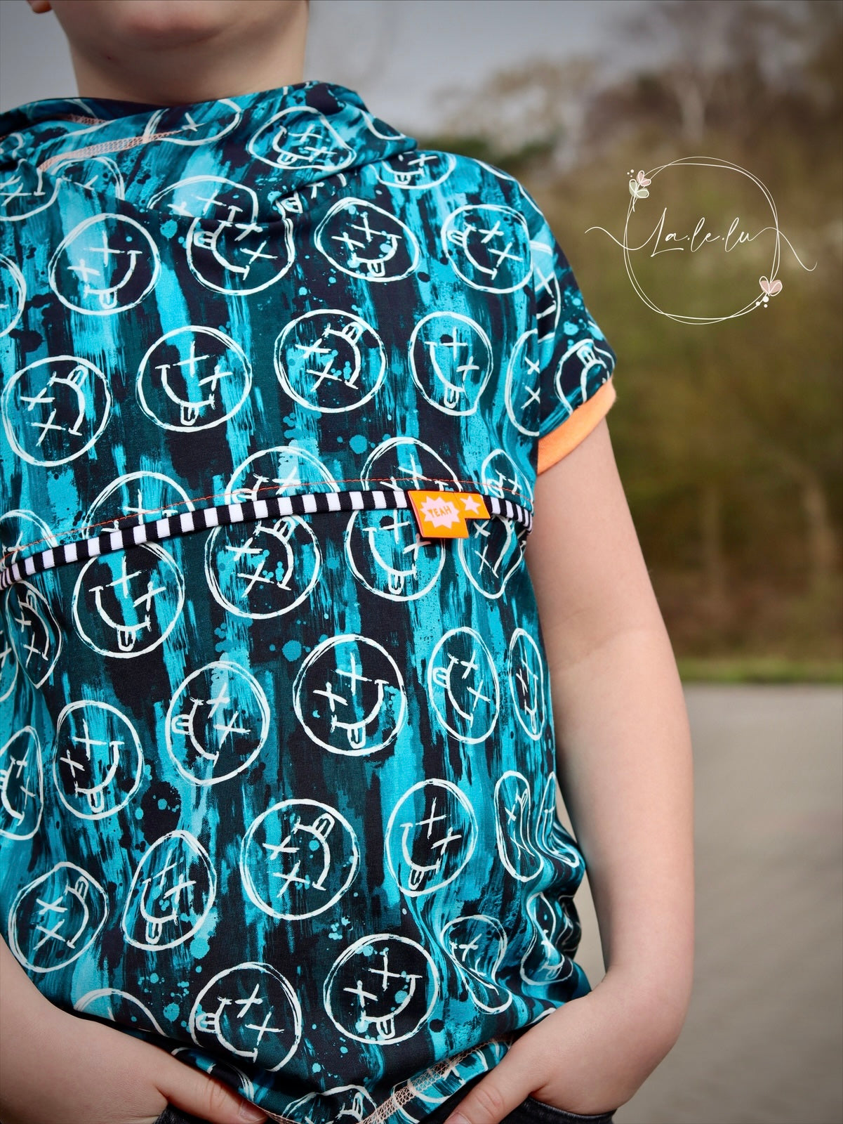 Blau Smileys Grunge Dauervorbestellung