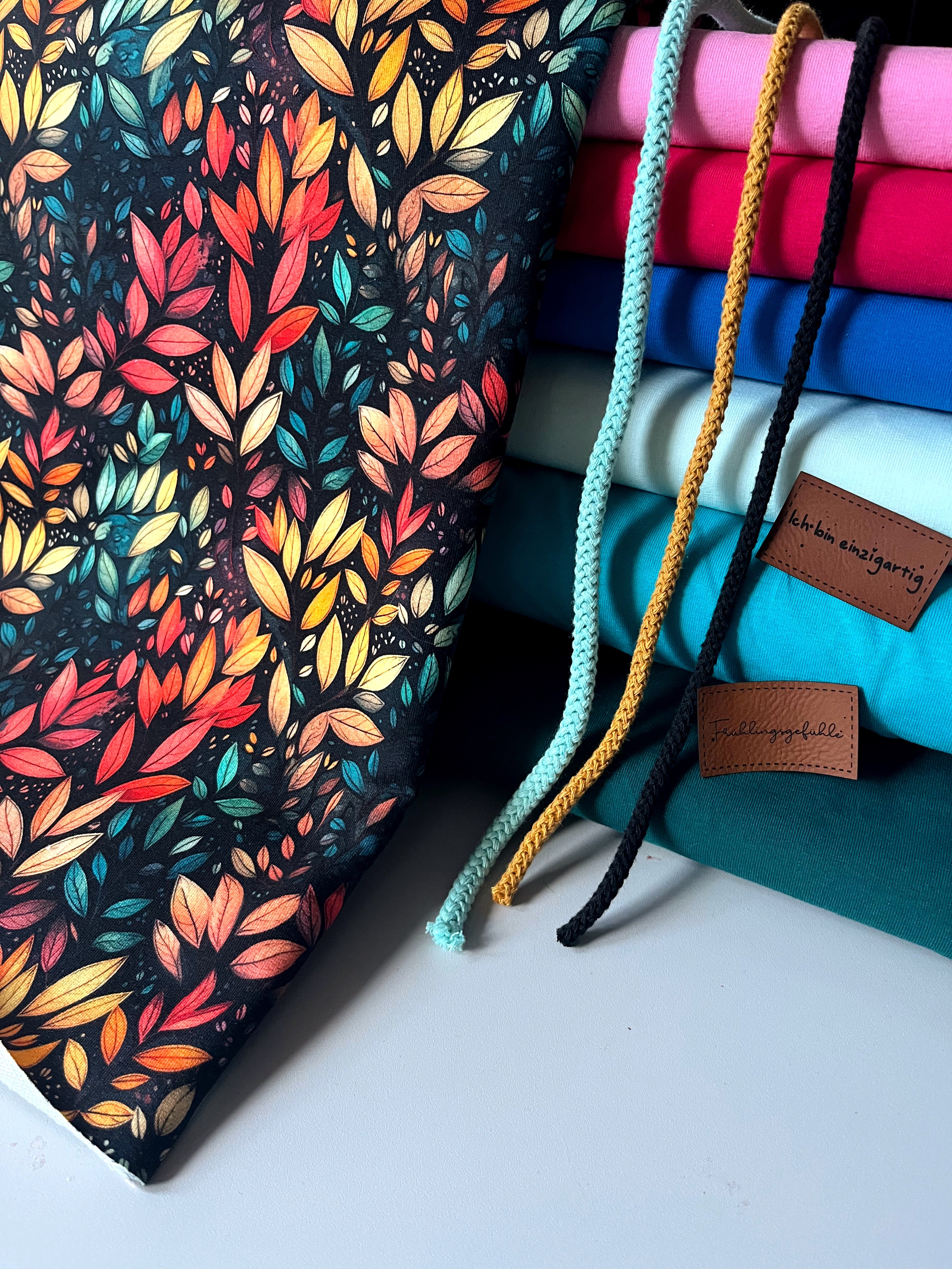 Black leaves  Dezember Vorbestellung