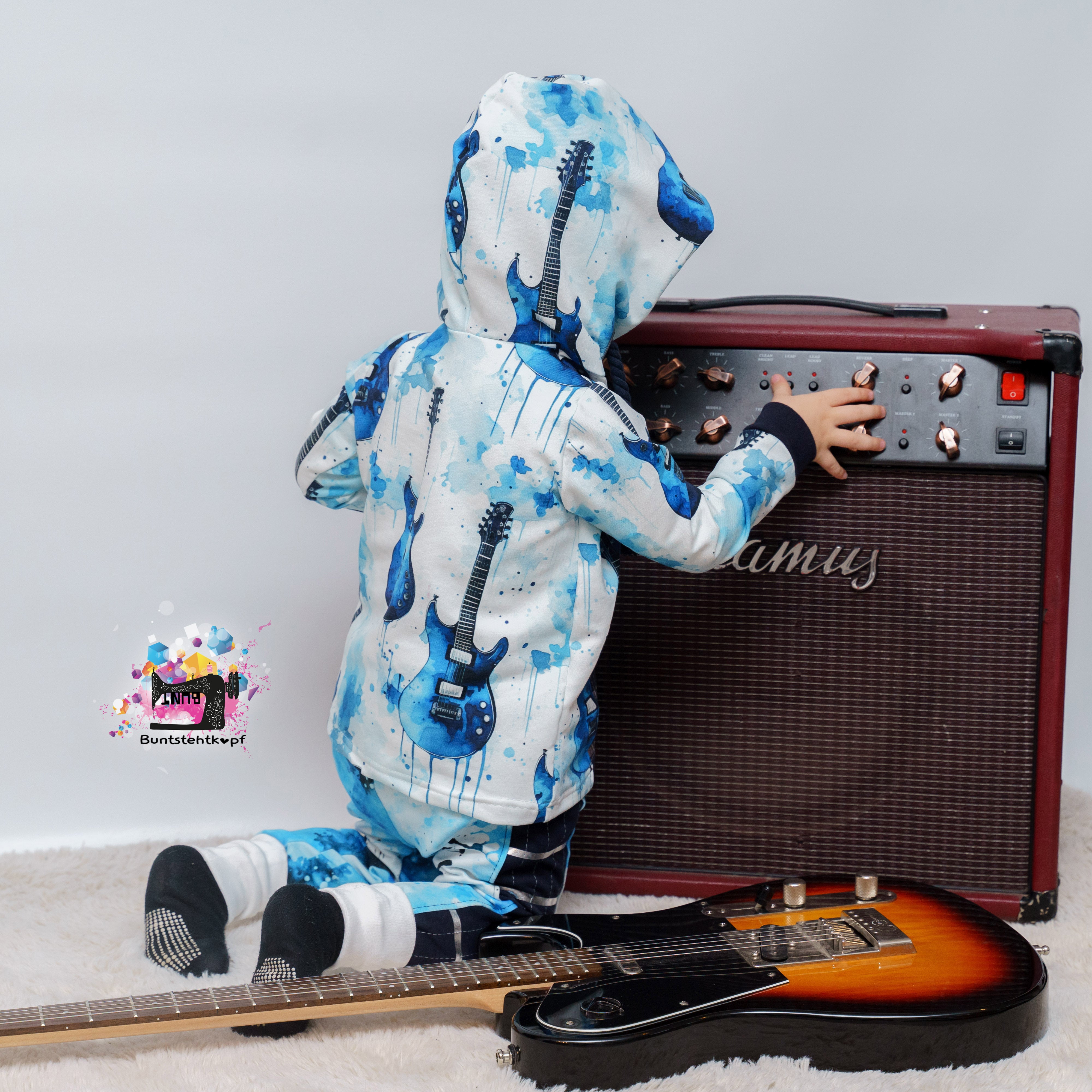 Blaue Gitarre ￼ Dauervorbestellung