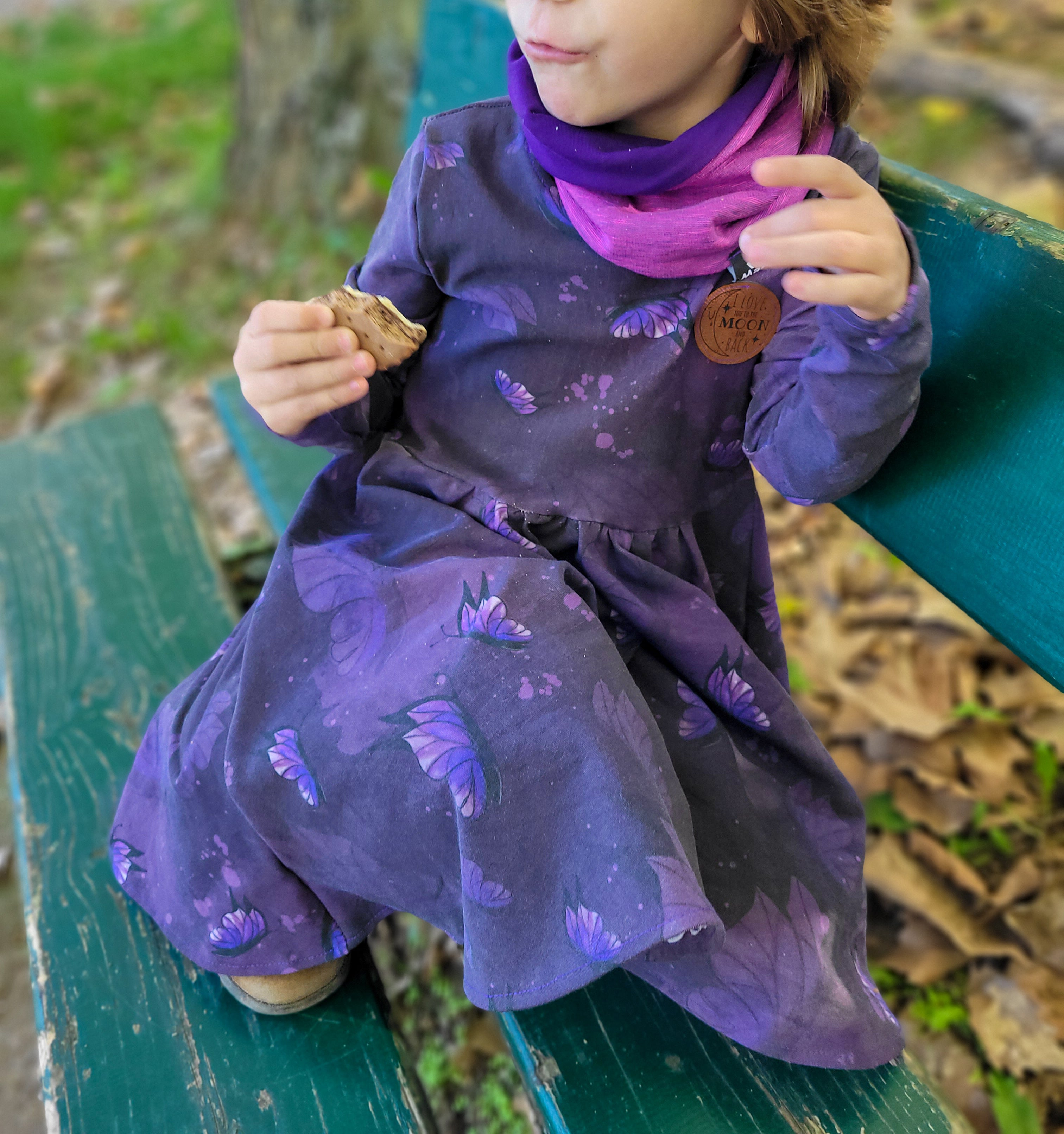 Lila Schmetterling Stoff Eigenproduktion
Dauervorbestellung