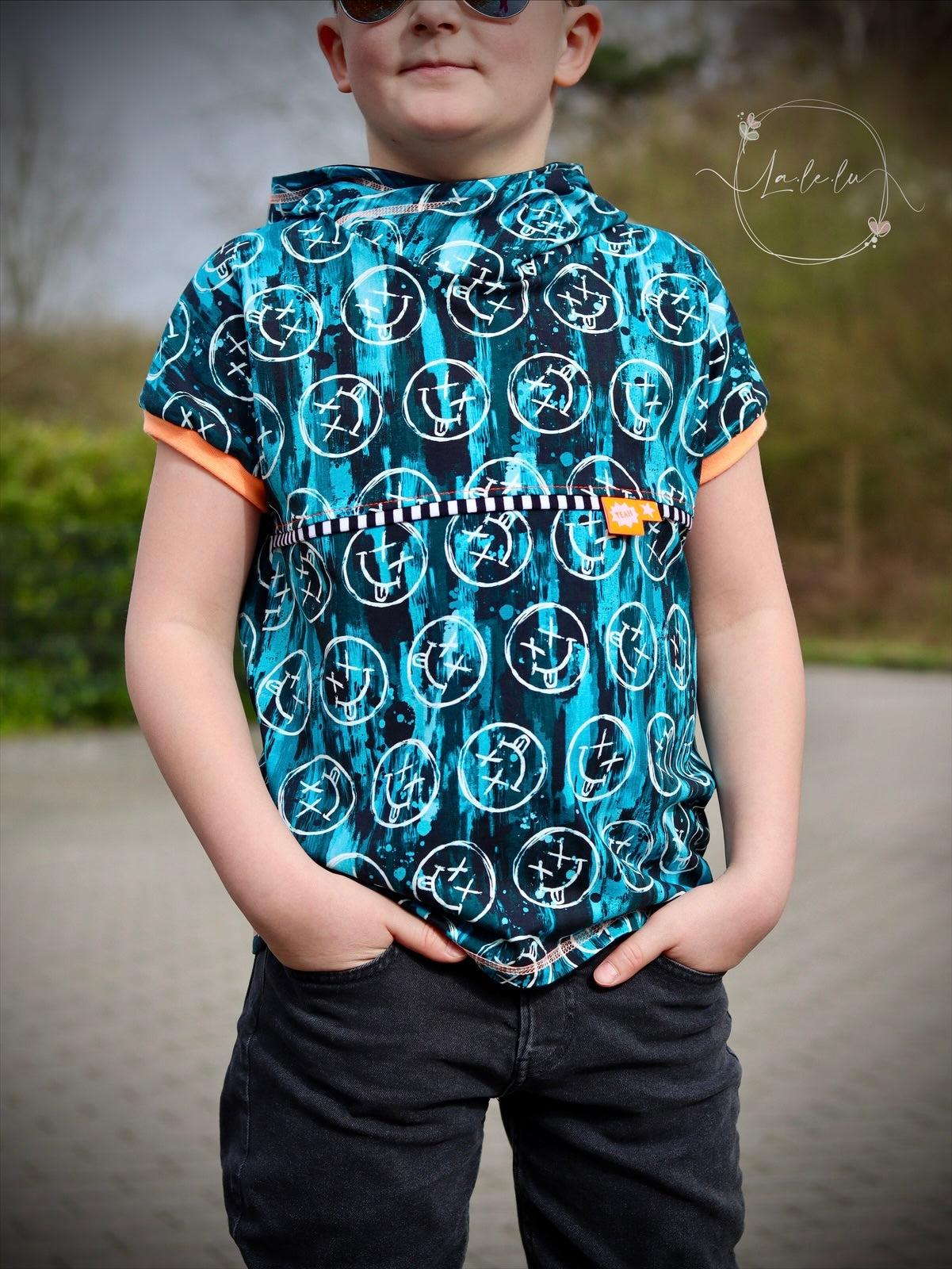 Blau Smileys Grunge Dauervorbestellung