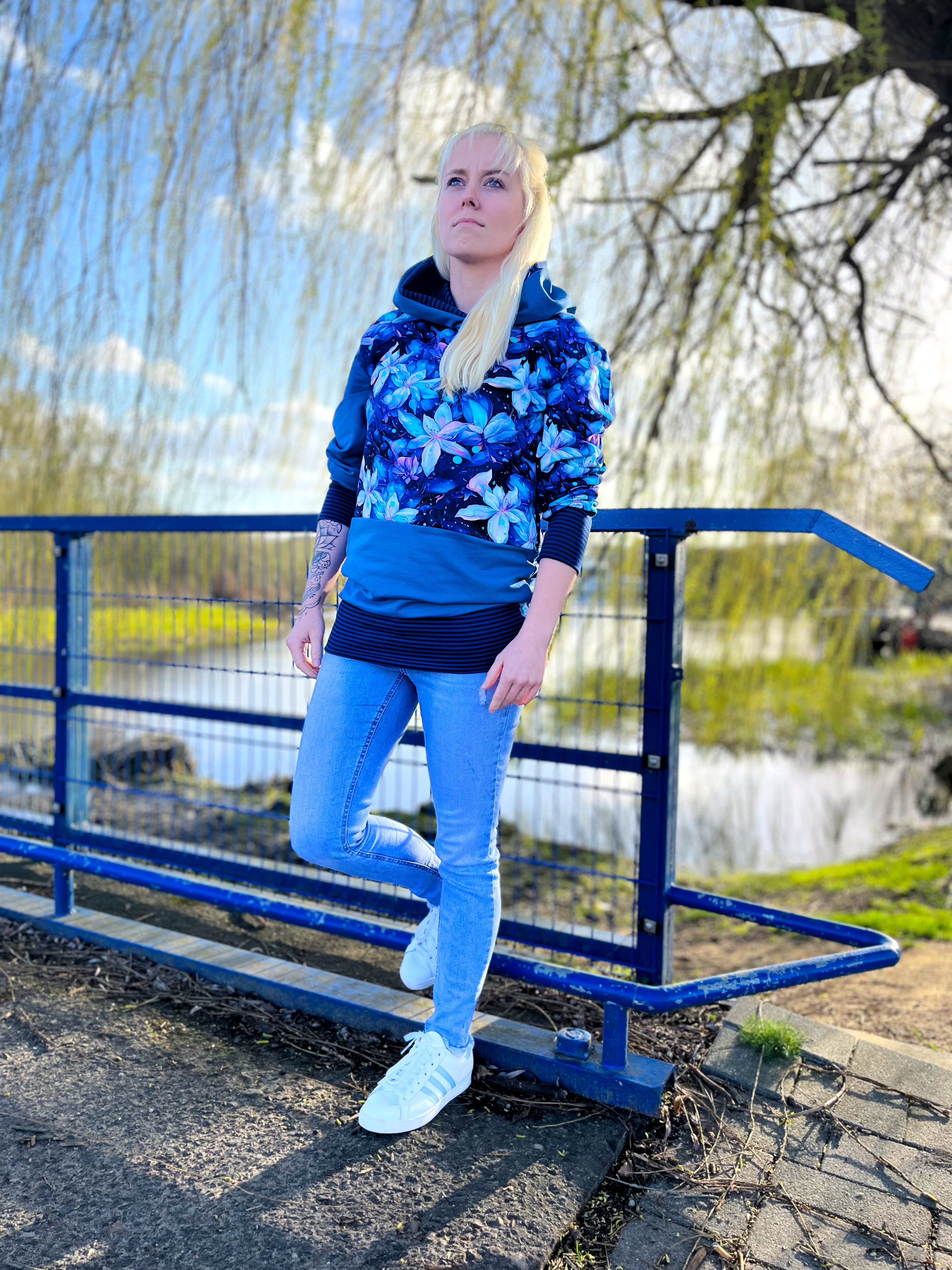 Lila Neon Blumen Dauervorbestellung