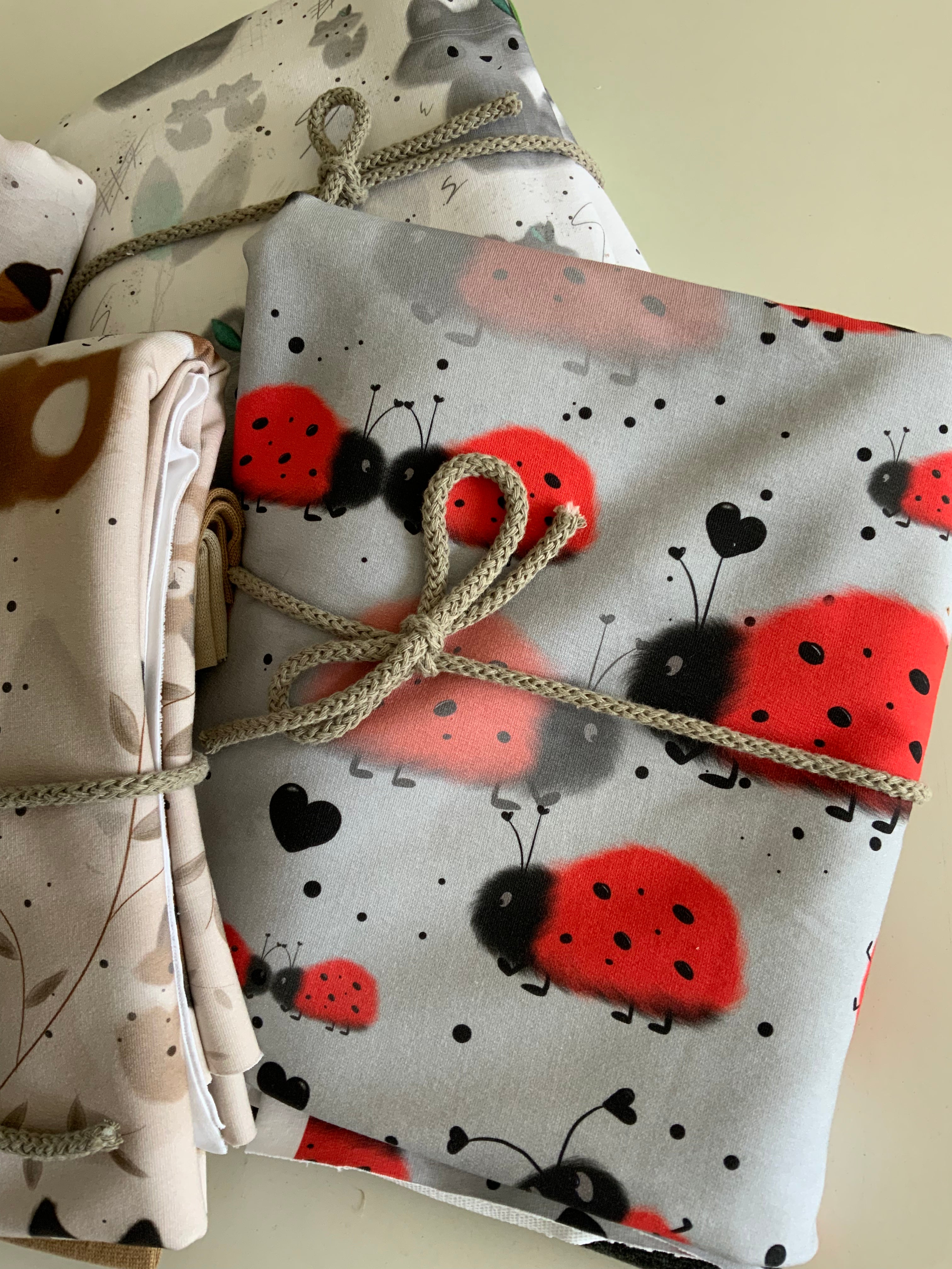 Ü-Paket 2m Eigenproduktion/ Exklusive Stoffe