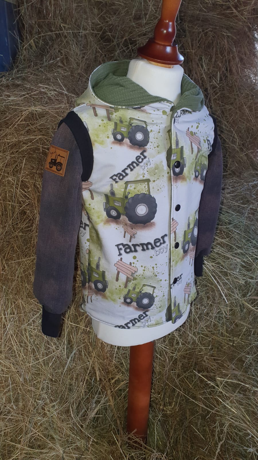 Tanelo Traktor grün Dauervorbestellung