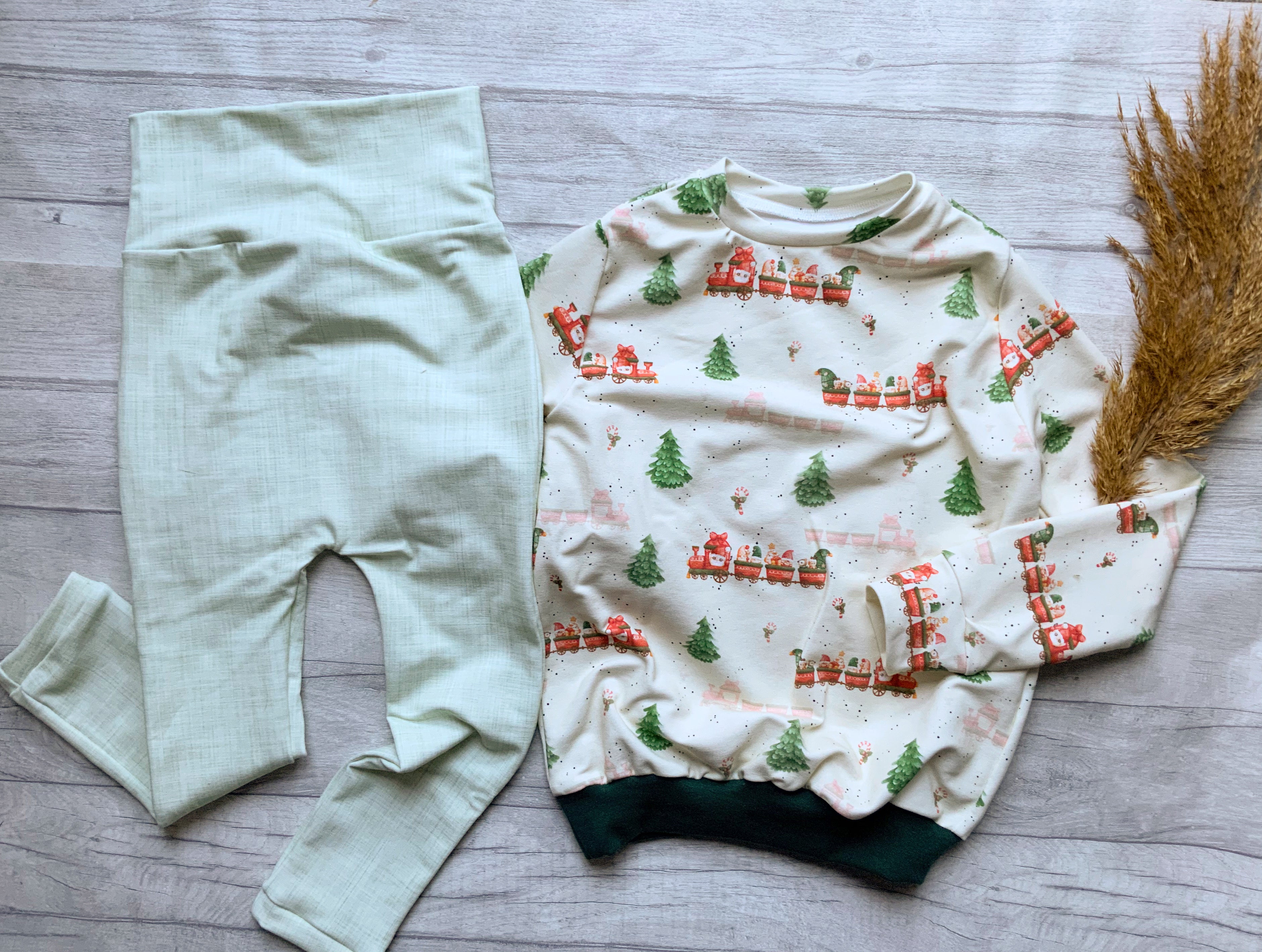 Kleiner Weihnachtsmann ￼ Wintervorbestellung