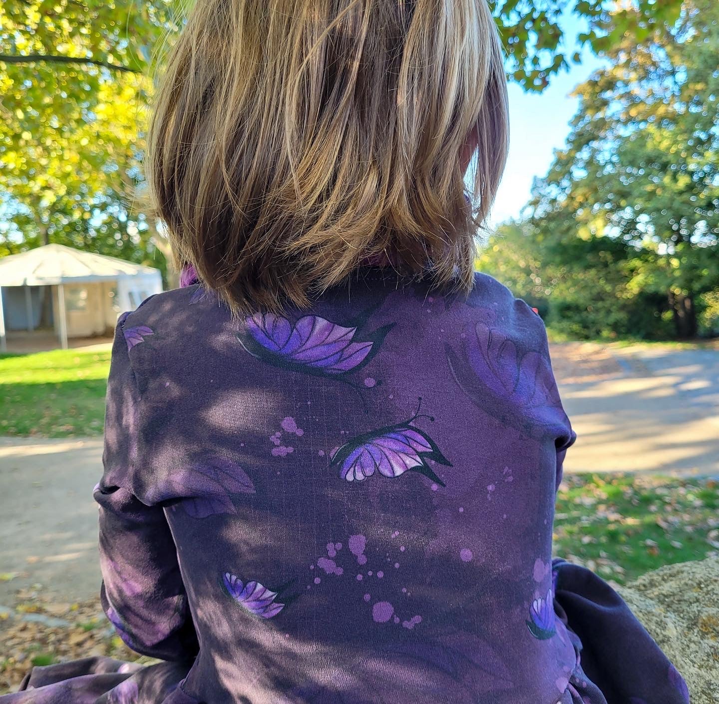 Lila Schmetterling Stoff Eigenproduktion
Dauervorbestellung