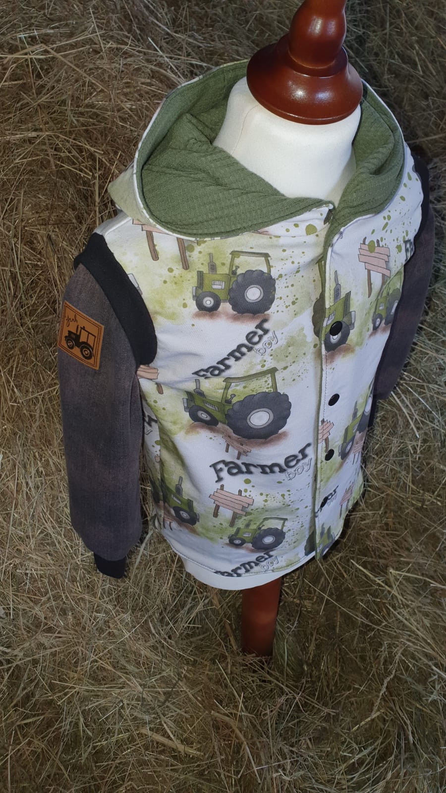 Tanelo Traktor grün Dauervorbestellung